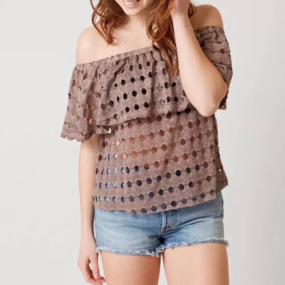 Gimmicks Off The Shoulder Top Nutmeg Color